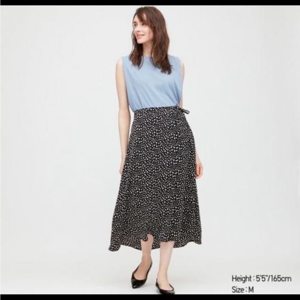 UNIQLO Belted Printed Flare Skirt